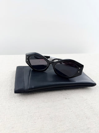 Devon Windsor sunglasses