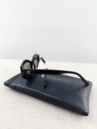 Devon Windsor sunglasses