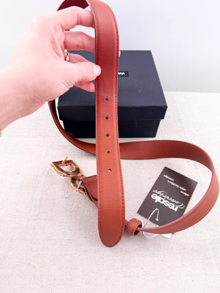 Dolce and Gabbana amore leather belt with baroque buckle, 36/90