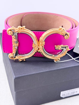 Dolce and Gabbana leather belt with baroque buckle, 100/40
