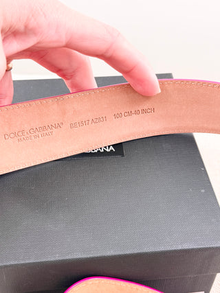 Dolce and Gabbana leather belt with baroque buckle, 100/40