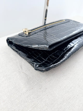Alas leather patent textured clutch bag