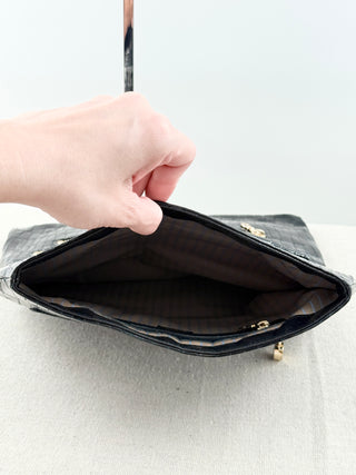 Alas leather patent textured clutch bag