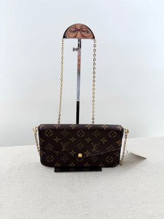 Louis Vuitton felicie bag monogram with 2 inserts