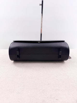 Louis Vuitton noctourne epi leather shoulder bag