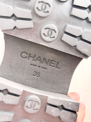 Chanel short boots leather chunky lugsole, 36