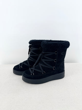 La Canadienne Emery Suede Shearling Cuff Lace-Up Winter Boots Black Women's 7