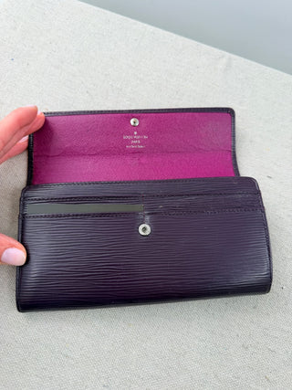 Louis Vuitton epi leather long sarah wallet