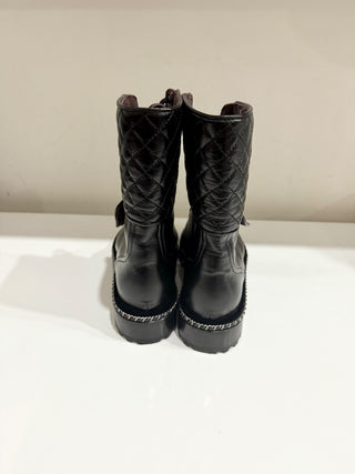 NWOT Chanel Quilted Patent Leather CC Pearl Mid-Calf Combat Boots Black EU 38.5