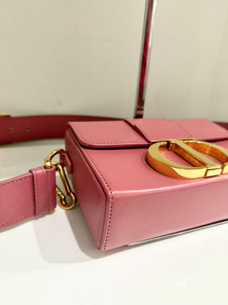 Dior 30 Montaigne box bag