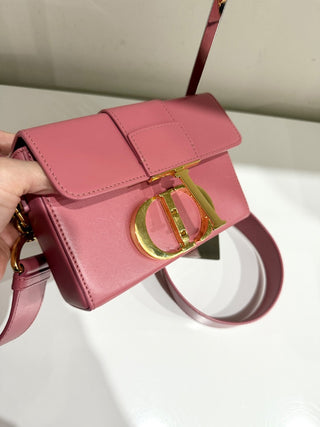 Dior 30 Montaigne box bag