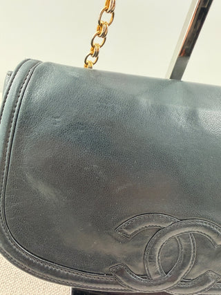 Chanel vintage leather flap bag with stitched CC and chain strap