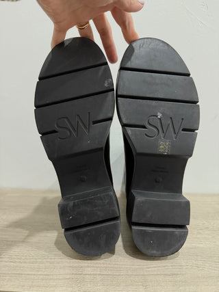 Stuart Weitzman Norah Chunky Lug Sole Ankle Chelsea Boots Black Women's Size 9.5