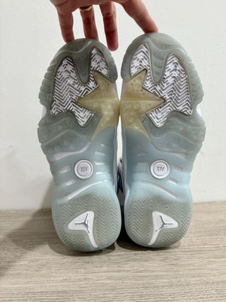 Nike Jordan Jumpman Two Trey Basketball Sneakers Legend Blue Men's Size US 8.5