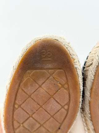 Chanel lambskin leather espadrille shoes, 38