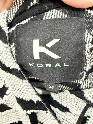 Koral black and white set hoodie and joggers, M