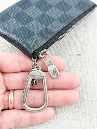Louis Vuitton damier graphite key pouch
