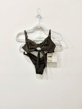 NWT Amarelle Cabo Metallic Gold Two Pieces Bikini Set Black Women's Size Small
