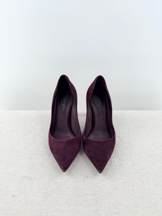 Louis Vuitton suede pointy toe pumps, 35