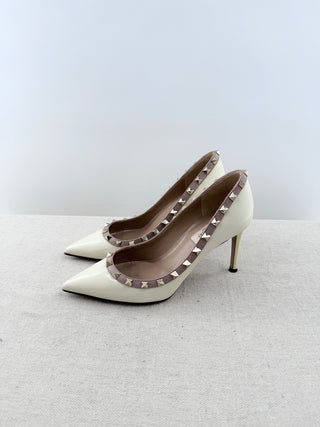 Valentino patent leather pointy toe rock stud pumps, 37