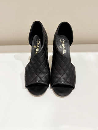 Chanel Quilted Leather D'Orsay Peep-Toe Pumps with Gold-Tone Heels Black EU 41