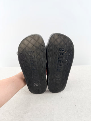 Balenciaga Black rubber double buckle slides, 36