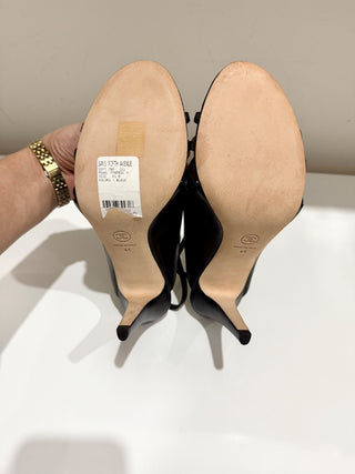 NWOT Chanel Leather Embellished Pearl Slingback Sandals Black Women's Size EU 41