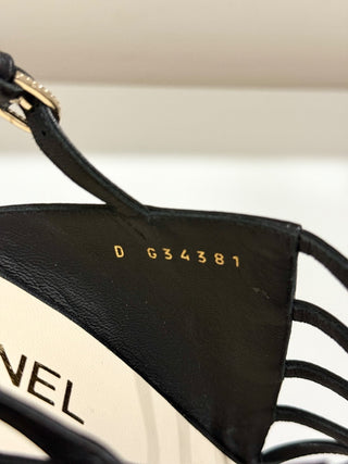 NWOT Chanel Leather Embellished Pearl Slingback Sandals Black Women's Size EU 41