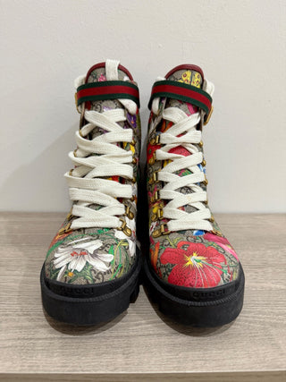Gucci GG Supreme Monogram Flora Lace Up Combat Ankle Boots Beige Women's EU 39