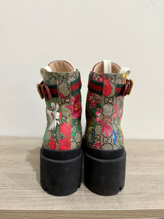 Gucci GG Supreme Monogram Flora Lace Up Combat Ankle Boots Beige Women's EU 39