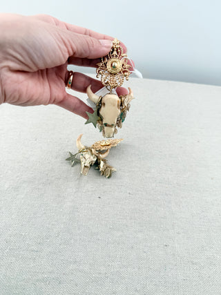 n.a. statement earrings skull longhorn