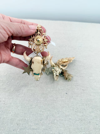 n.a. statement earrings skull longhorn