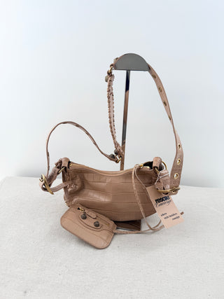 Balenciaga le cagole shoulder bag