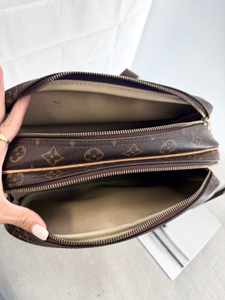 Louis Vuitton monogram reporter bag with strap GM, GM