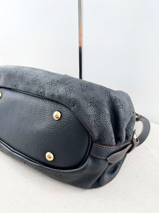 Louis Vuitton leather mahina shoulder bag