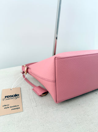 Maison de sabre leather zip up bag with long starap