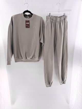 Alo Yoga Accolade Sweat Set, XS