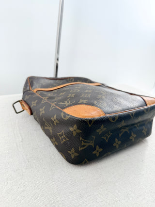 Louis Vuitton vintage monogram danube handbag