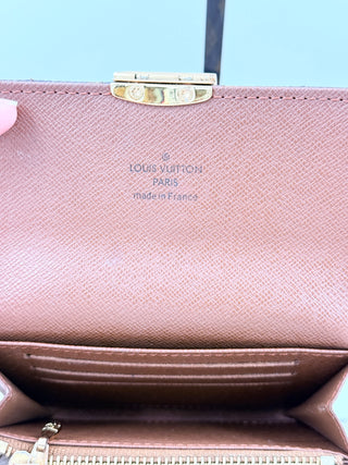 Louis Vuitton monogram etoile compact wallet