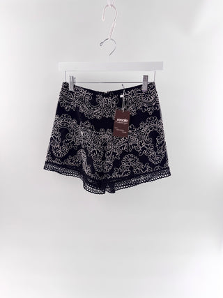 Alexis embroidered shorts, S