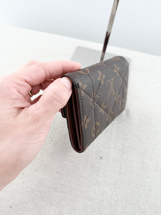 Louis Vuitton monogram etoile compact wallet