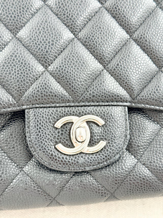 Chanel classic single flap jumbo bag caviar leather, jumbo