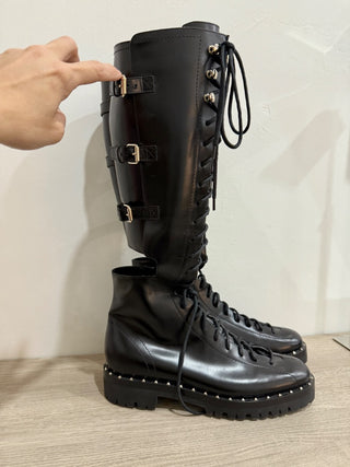Valentino Garavani Soul Rockstud Cutout Glossed-Leather Knee Boots Black EU 39.5