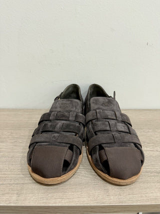NWOT Chanel CC Suede Slip On Fisherman Sandals Chocolate Brown Women's EU 41