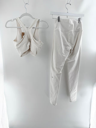 ALO set bra and leggings, M