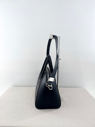 Givenchy small antigona leather bag