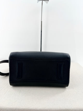 Givenchy small antigona leather bag