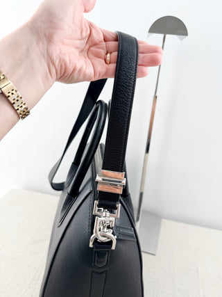 Givenchy small antigona leather bag