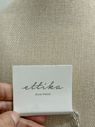 NWT Ettika Adjustable Chain Necklace with Single Pearl Pendant Silver