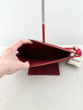 Louis Vuitton epi leather pochette accessories bag